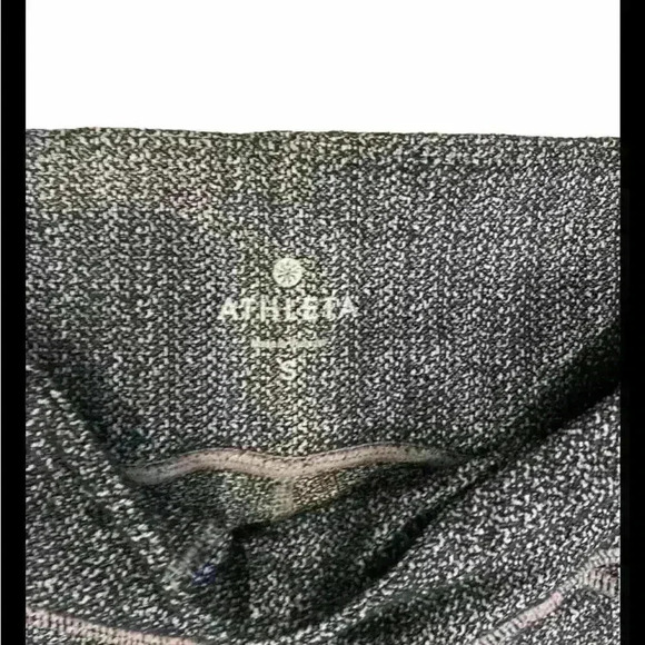 Athleta Capri leggings Grey Size Small with zippers - Picture 3 of 4
